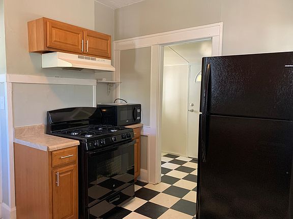 4th image of 812 14th St N