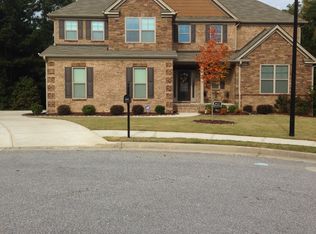 547 Wrenhaven Ct, Loganville, GA 30052