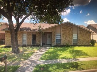 1837 Sandy Ridge Ct, Carrollton, TX 75007