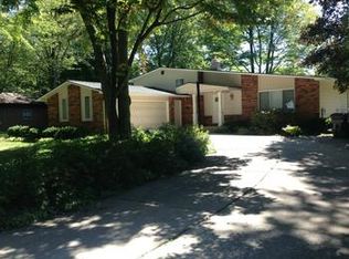 1812 Candlestick Ln, Midland, MI 48642