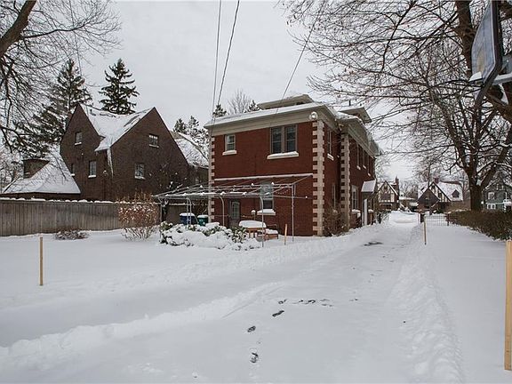 4th image of 314 Lincoln Pkwy