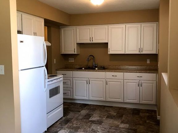 2nd image of 259 15th Ave S