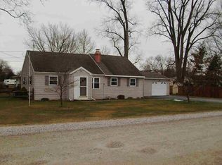 2475 Oakdale Ave, Temperance, MI 48182