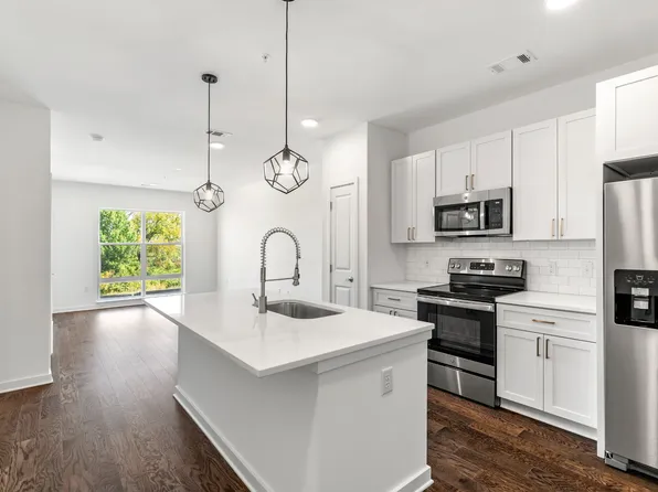 1677 54th Ave N APT 338, Nashville, TN 37209