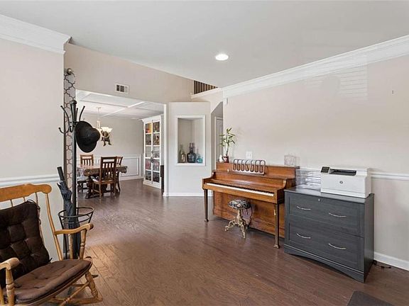 5th image of 5752 Shore Isle Ct
