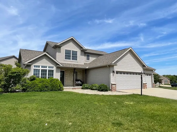 1807 Horizon Ct, Mahomet, IL 61853