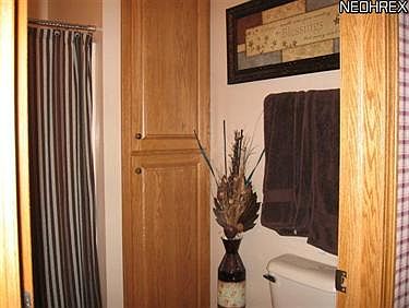 3rd image of 527 Township Road 2102