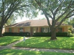 7436 Camelback Dr, Shreveport, LA 71105