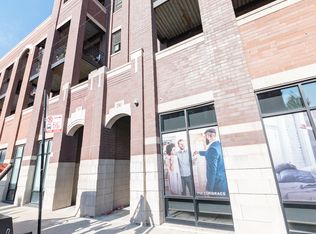 2901 N Halsted St APT 303, Chicago, IL 60657