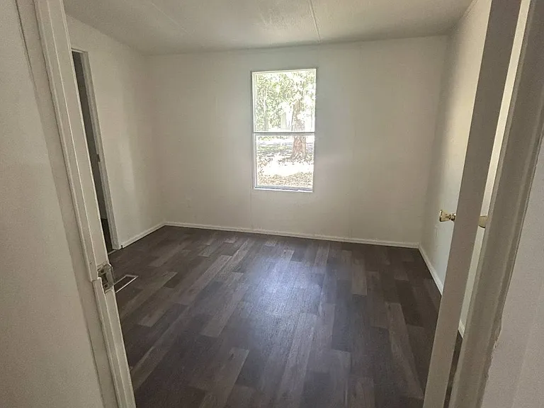 25 Westgate Cir — Photo 9