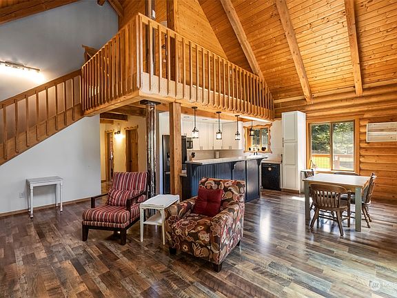 5th image of 4842 SE Sleepy Hollow Court