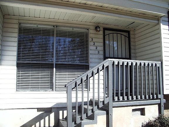 3rd image of 3223 Navajo Dr