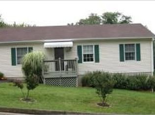 2027 Mulberry St, Salem, VA 24153