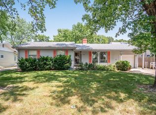 1705 Bowie Dr, Omaha, NE 68114