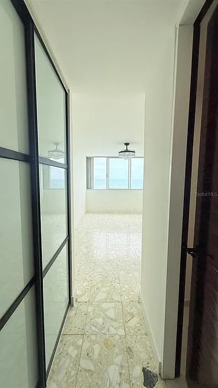 3 bed, 2.0 bath, 1400 sqft, $4,200 — Photo 4