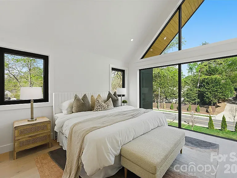 3614 Barclay Downs Dr — Photo 10