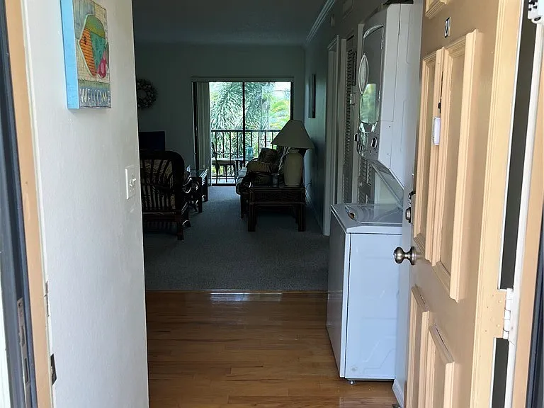 12491 McGregor Blvd #21 — Photo 2