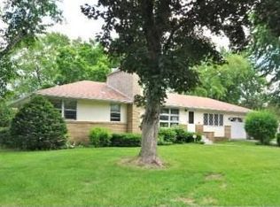 5330 France Ave N, Brooklyn Center, MN 55429