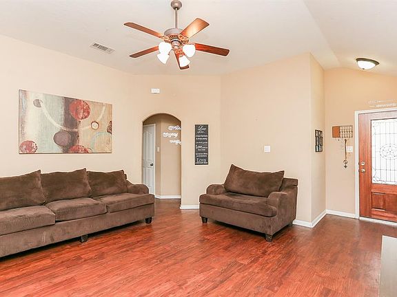 3rd image of 11214 Royal Sands Ct
