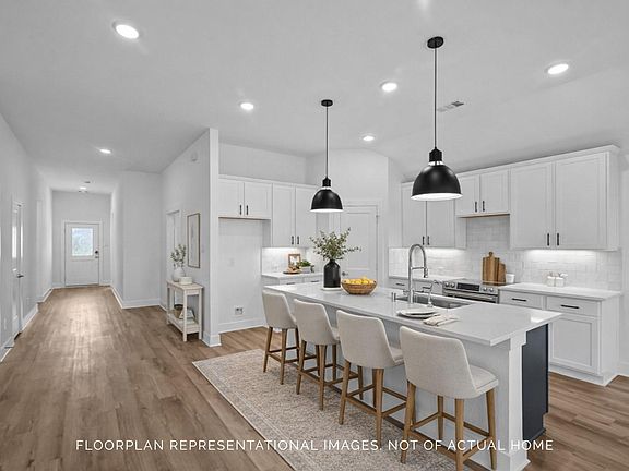 5th image of 2123 Lone Bronco Blvd