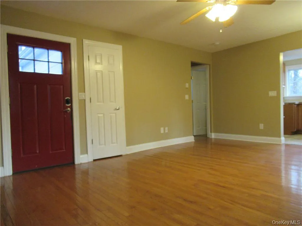 1 Oscawana Lake Rd — Photo 4