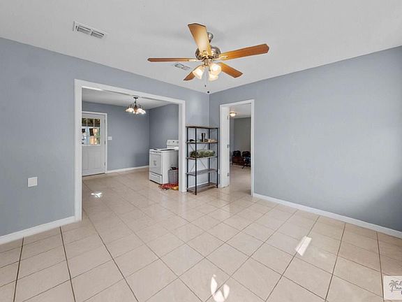 3rd image of 168 San Luis Dr