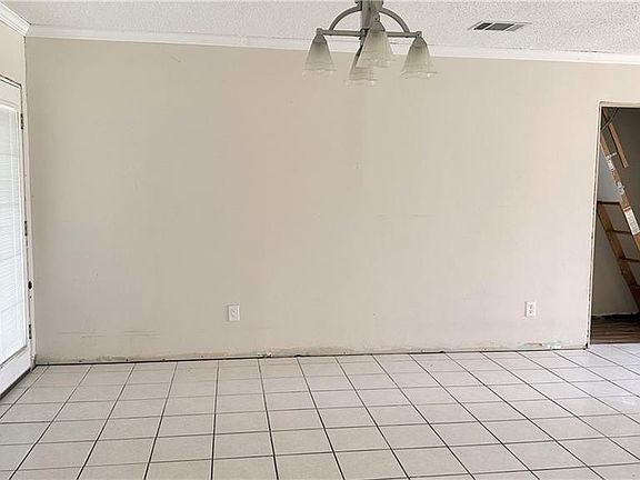 4th image of 1708 N Bengal Rd