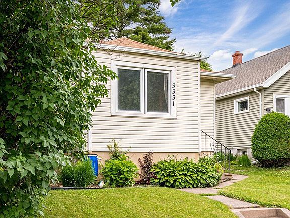 3rd image of 3331 Vernon St