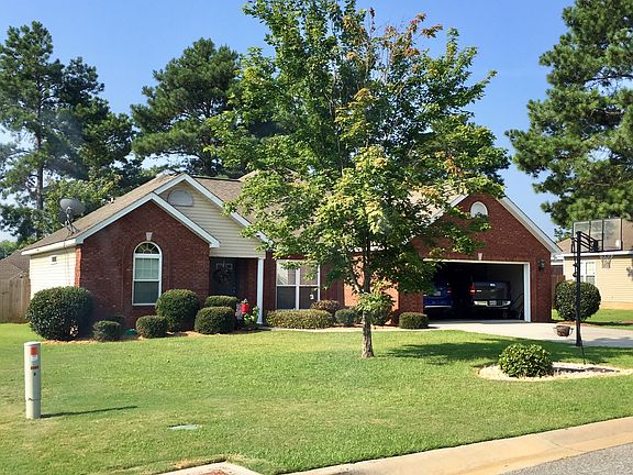 2nd image of 109 Armadale Dr