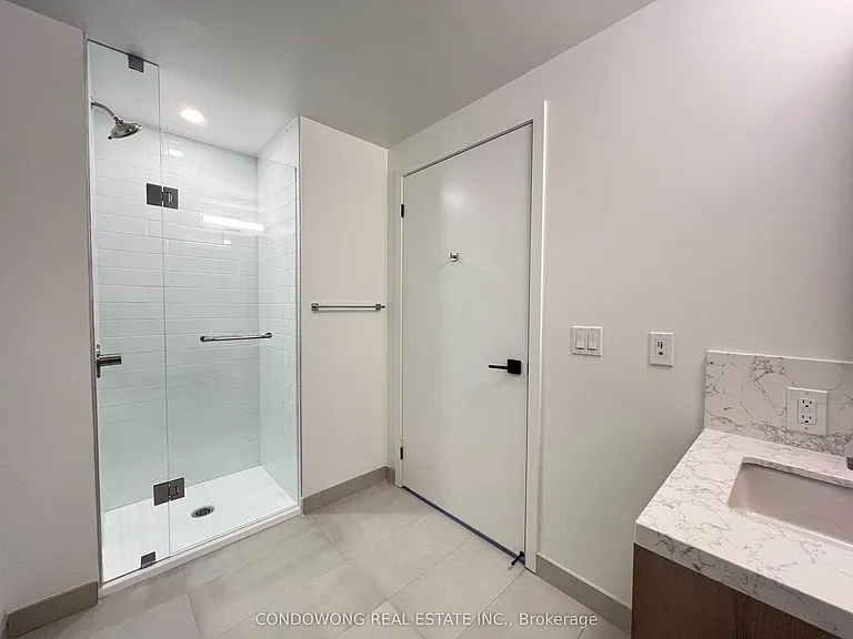 319 Jarvis St #2312 — Photo 5