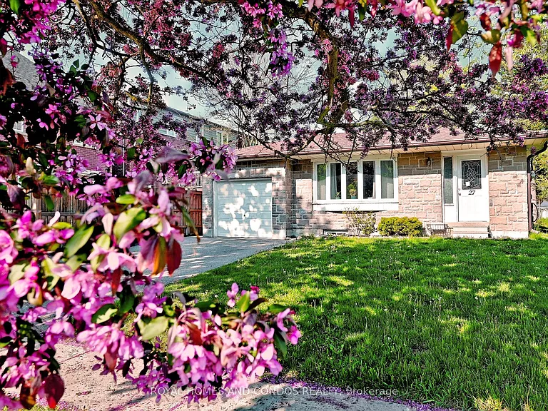 27 Marlena Dr — Photo 33