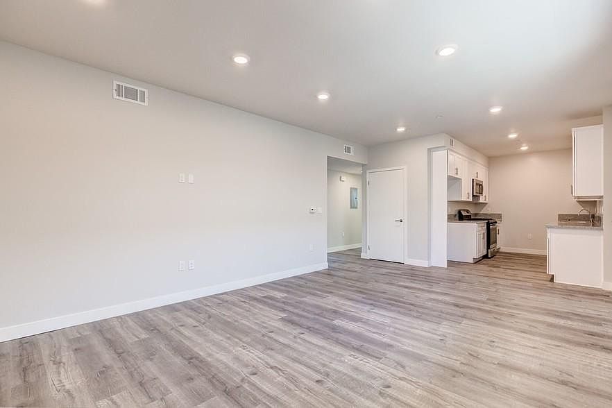 1st image of 15230 Parthenia St #301