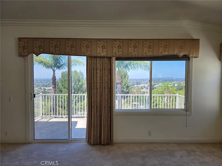 17568 Cloverdale Way — Photo 27