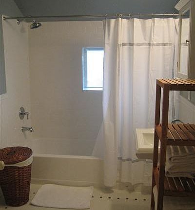 Upstairs bathroom