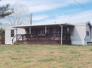 72 Chestnut Ln, Jamestown, KY 42629