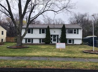 32 Woodside Ln, Plainville, CT 06062