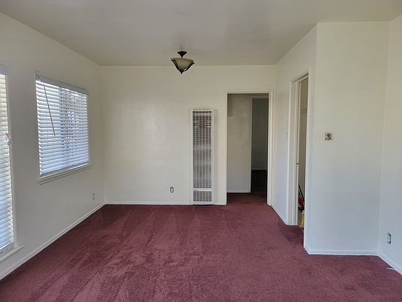4th image of 520 Hyde Park Pl