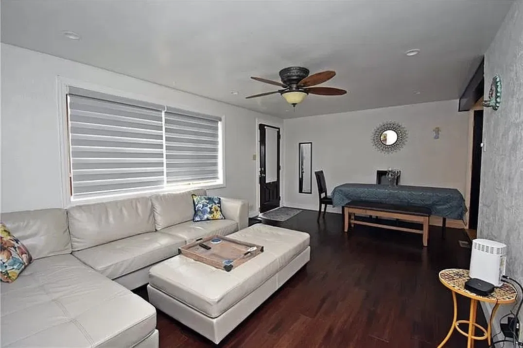 3 bed, 1.5 bath, 1200 sqft, $1,950 — Photo 4
