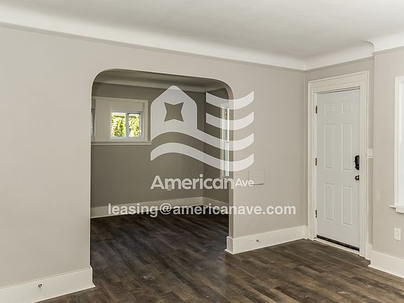 3-Living Room