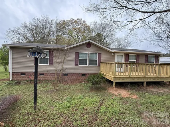 247 Sam Tyson Rd, Wadesboro, NC 28170