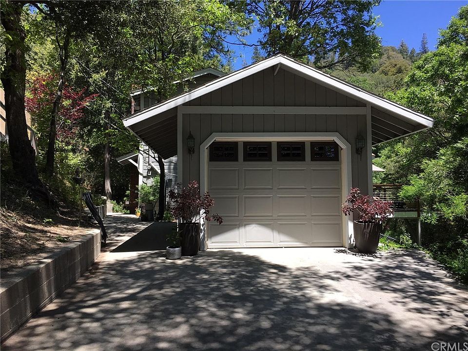 1st image of 23609 Hillside Dr