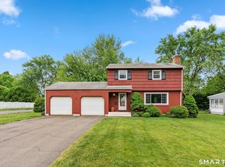 589 Forest St, East Hartford, CT 06118