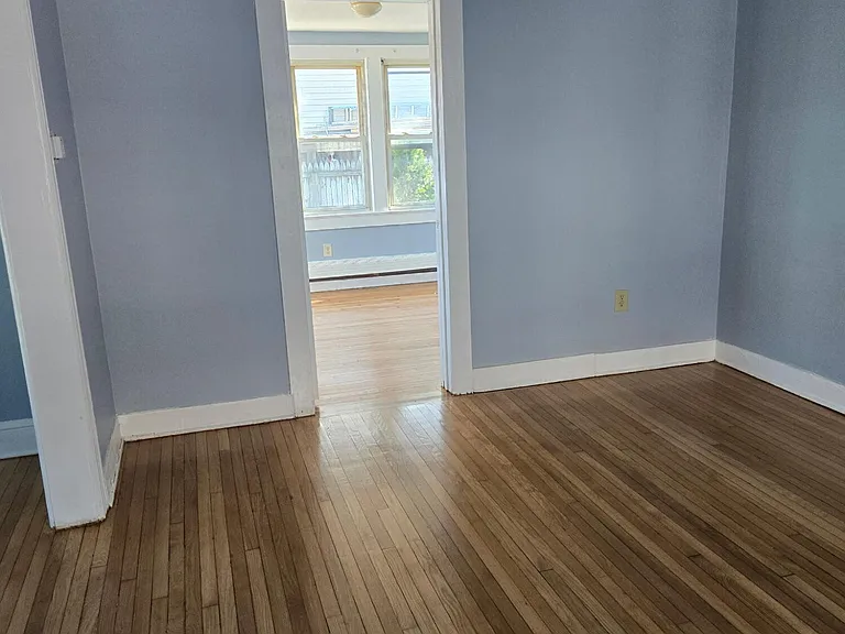 811 Central Ave — Photo 10
