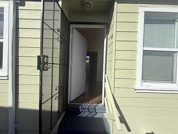 3rd image of 9006 A St