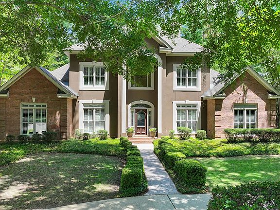 3rd image of 8421 Timber Creek Dr