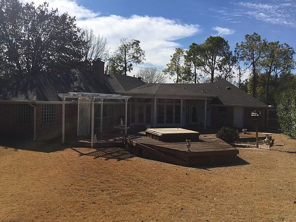 Lot size: 190' on west side 