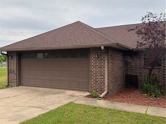 2nd image of 103 Destry Rd