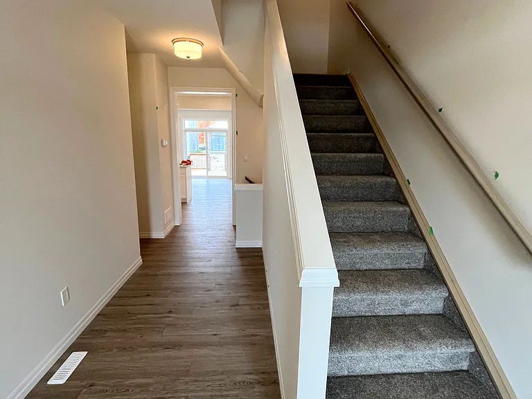 224 Renaissance Dr — Photo 7