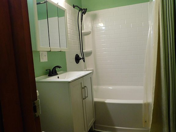 4th image of 320 20th St
