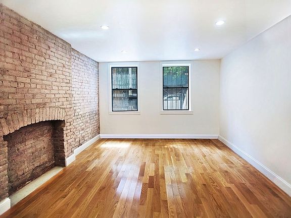 4th image of 103 W 136th St #1F